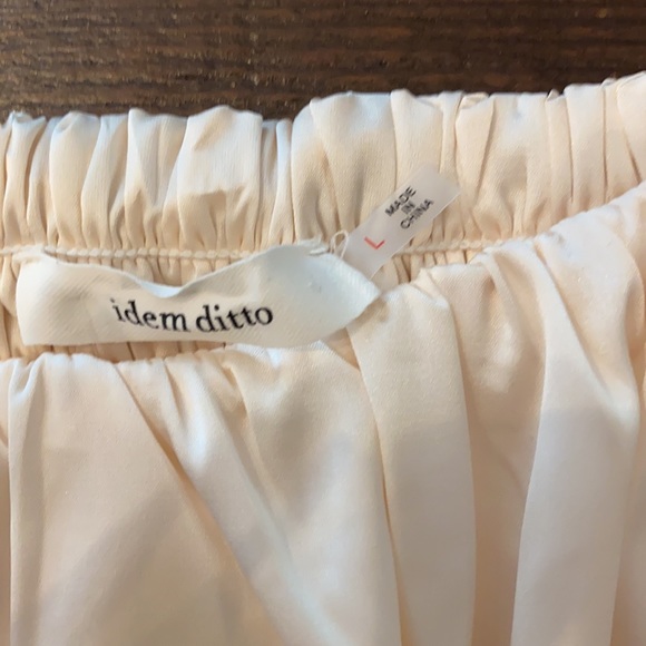 Idem ditto - Picture 3 of 5
